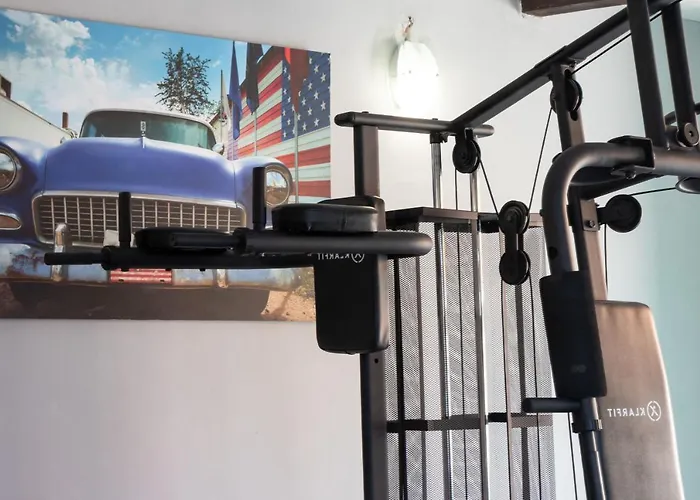 Nyaraló House Wood *